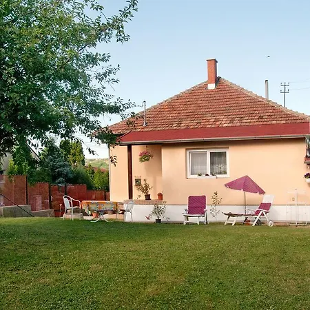 Apartment Arany Csillag Apartman Heviz